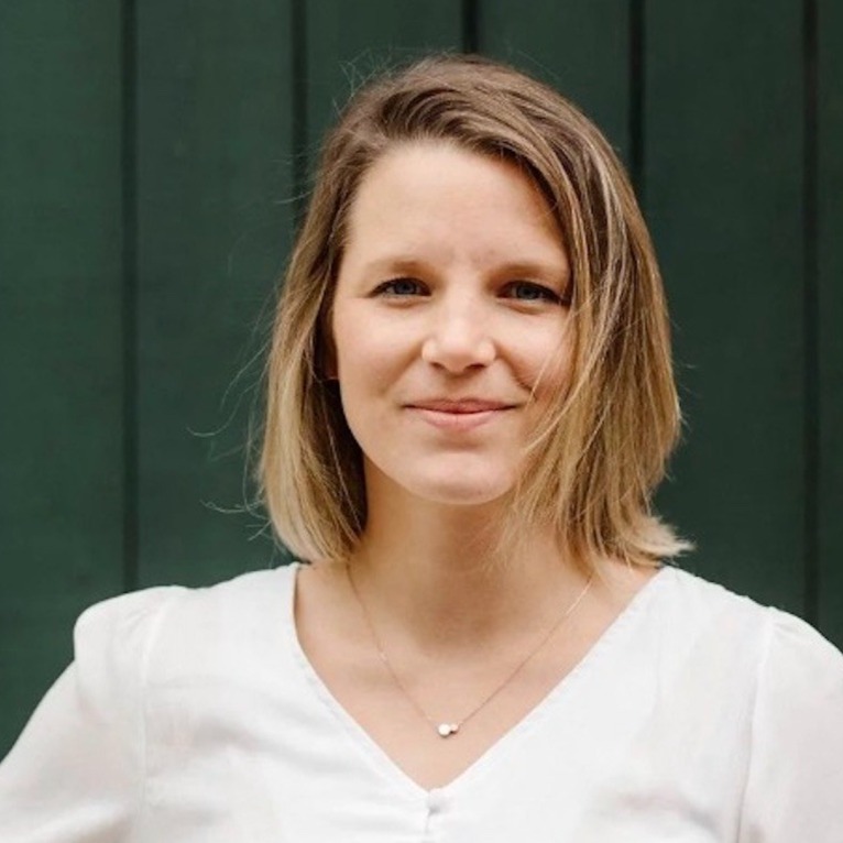 Head shot of Ronja Scherer